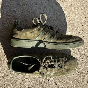 Adidas Men’s size 9.5 Campus Night Cargo Suede Shoes in Dark Olive Green